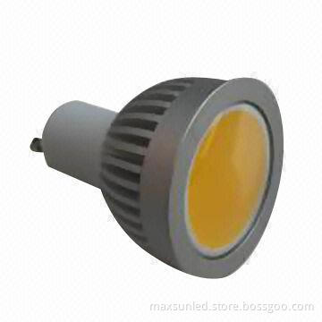3W09 Follow Spotlight, Compliant with CE Standards and the RoHS Directive